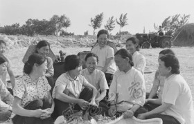 乡情悠悠 | 缓缓放慢的车子